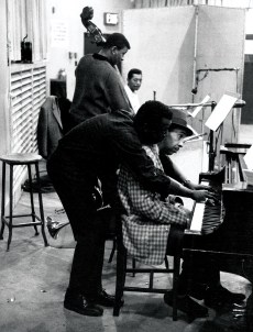 מיילס דיוויס עם שלישיית הקצב שלו 1957